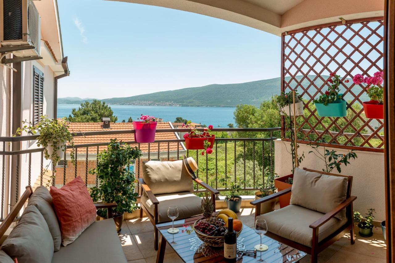 Cicciobello Lux Apartment Baosici With Stunning Sea View Luaran gambar