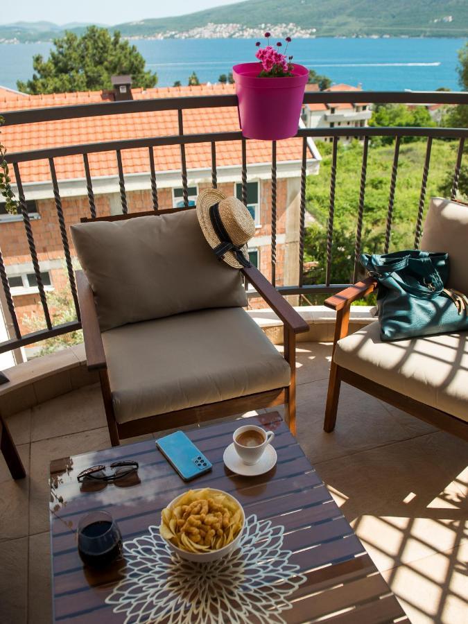 Cicciobello Lux Apartment Baosici With Stunning Sea View Luaran gambar